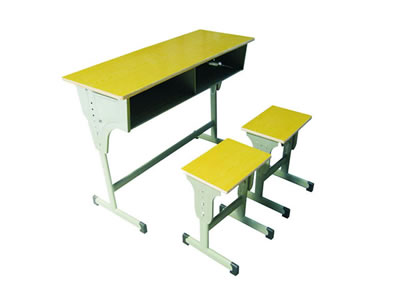 新生課桌椅